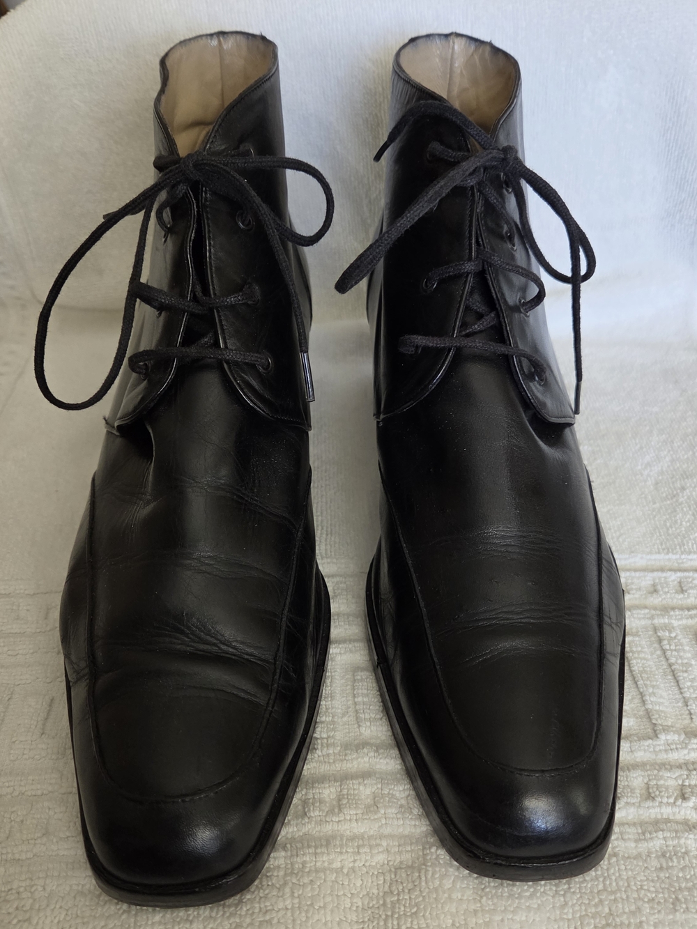 Black Leather Lace-Up Ankle Booties 8.5M